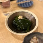 田っくんのサテライト商店 - ◯生わかめ¥390
      …シンプルにおろししょうがとお醤油でいただく生わかめです♪