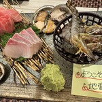 鮨と地酒 地雷也 - 【お通し　お刺身4種】車海老はなんとなんと生きてるままいただけます❤️マグロもぶりも新鮮すぎでしょう‼️