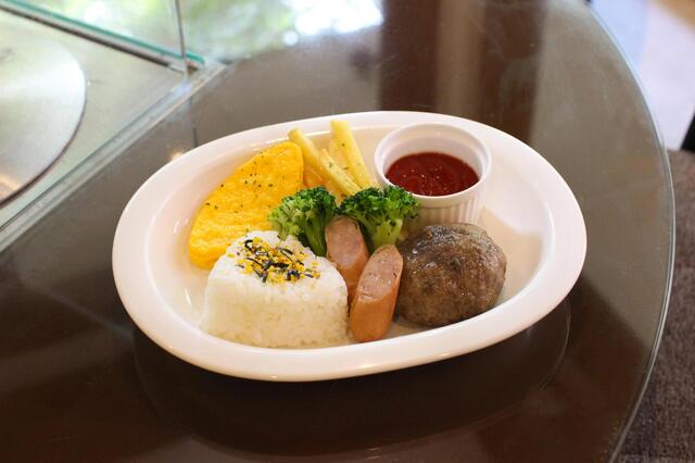 Riverside Cafe Green Terrace