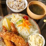 Antique Cafe Refuge - 