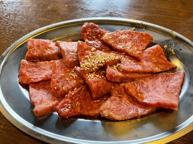 Kuroge Wagyu Yakiniku to Honkaku Motsu-nabe Sanju Nagakute Ten