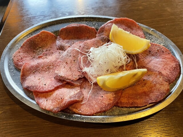 Kuroge Wagyu Yakiniku to Honkaku Motsu-nabe Sanju Nagakute Ten photo 3