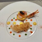 L'ARBRE - 鹿児島・玉蜀黍“恵味”，帆立貝ムース
                                北海道・函館 縞海老，北海道・函館真カスベ、フランス産キャビア