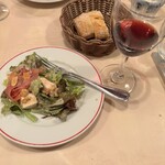 パリのワイン食堂 - 