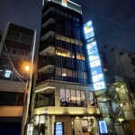 肉割烹 重㐂 - ビル全景