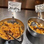 もうやんカレー 大忍具 - 付け合わせ