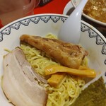 東京豚骨拉麺 ばんから - 1530円の麵と具
