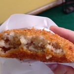 両国メンチカツ - コロッケの断面