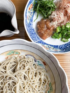 Issa An karuizawa - Handmade Soba: Ume Bukkake