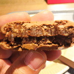 アディクト オ シュクル - 断面