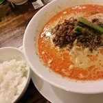 四川担担麺 阿吽 - デフォでミニライスが付く！