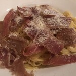 カフェダイニング O.F.F - 生ハムの冷製カルボナーラ¥1,628-（大盛+¥100-）