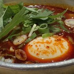 モツの朝立ち - モツの煮込玉子入り