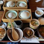 とうふとあなご料理 とうふや - 二種豆腐膳