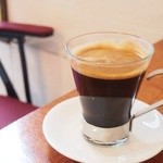 トロ コーヒーアンドベーカリー - アメリカーノ