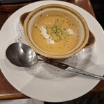ロイヤルホスト - オマール海老のクリームスープです。