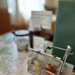 プティレストラン宮本 - 薬味