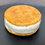 ルーテシア - 新潟絹芋ガレットサンド