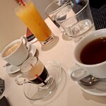 トラットリア ピッツェリア サレルノ - サービスの飲み物のあれやこれや…❇️