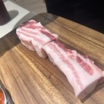 Jukusei Niku Senmon Ten Yopu no O Buta Shio Yaki Kichijoji Ten - 