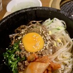 焼肉べこ六王道 - 