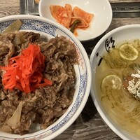 焼肉&手打ち冷麺 二郎 KANAYAMA - 