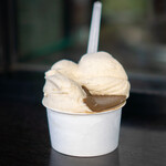 ジェラテリア・イル・ブリガンテ - ボラボラ島のタヒチバニラ×ほうじ茶