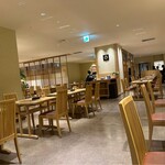 あつた蓬莱軒 - 店内の一部