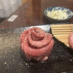 韓國廚房Senara - ④生タン塩1,298円
