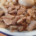ケンチャンラーメン - 細切れチャーシュー