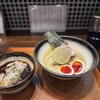 ramen club トトノエ