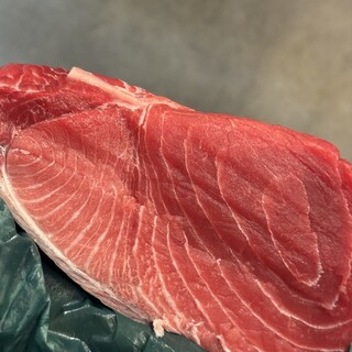 さかな人・長谷川大樹氏の地魚を中心に厳選仕入れ