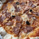 ブレア ガーデン - チョリソーとサラミ（トマトソース）