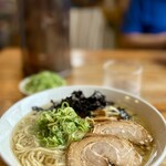 中華蕎麦 春馬 - 朝ラー塩(普)800円に九条ねぎトッピング200円