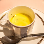 北島亭 - ムール貝のサフランのスープ