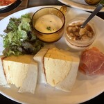 喫茶 マドラグ - A