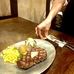 O's House - 鉄板は熱々