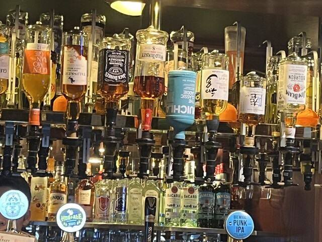 HUB Yoyogi Nishiguchi Ten