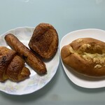 リトルマーメイド - デンマークチーズのパン（サムソー）
ザ・カレー
デニッシュバー
ビスワッサン（焼き芋）　（2025年9月13日撮影）