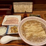 炭火焼濃厚中華そば 奥倫道 - 