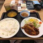 松屋 - M麻辣トンテキ定食特盛、牛皿ミニ単品