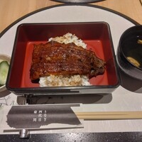 うなぎ四代目菊川 東京駅黒塀横丁店 - 