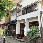 凪 REAL HOME LIVING CAFE - 店の外観