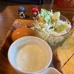 凪 REAL HOME LIVING CAFE - サラダ、茹で玉子、ヨーグルト