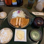 楽一楽座 - 海老かつ定食