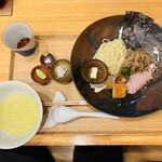 飯田商店 - つけ麺(しお味)   2,200円