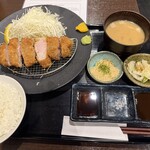 ごちそうとんかつ 豚の恵み - 