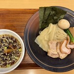 麺道 ひとひら - 特製淡麗醤油つけ麺