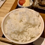 魚と魚 - (静岡)黒むつの炭火焼定食の、ごはん