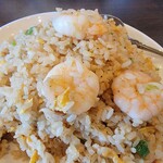 チャイナ飯店 - 大ぶりのエビ